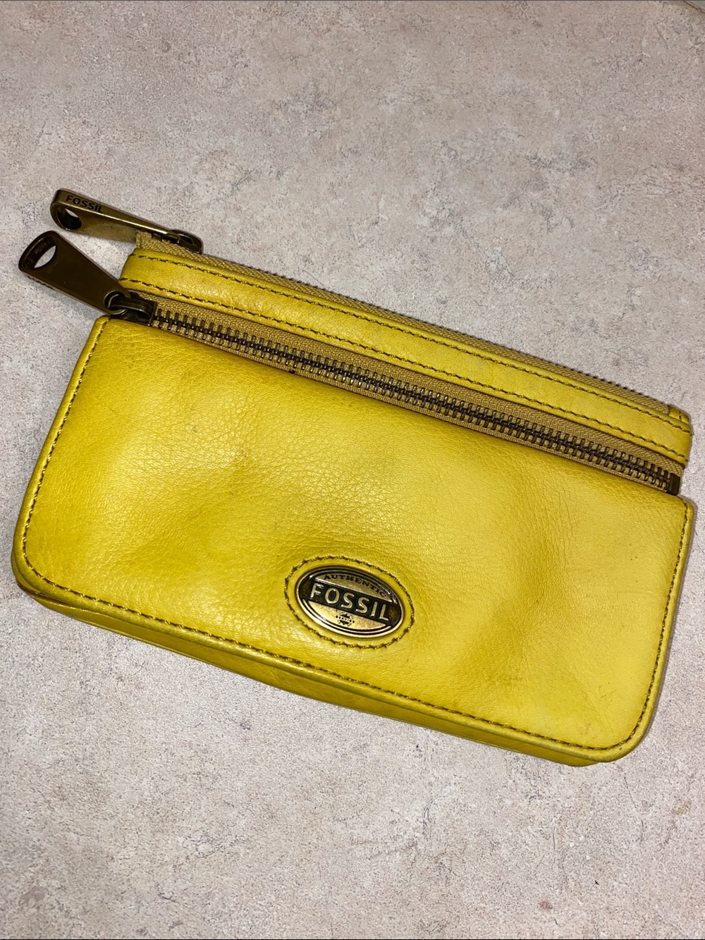 Fossil Bright Yellow Emory Leather Zip Pouch Wallet